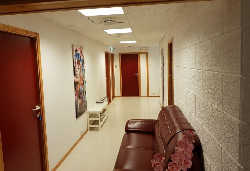 Volda Hostel & B & B