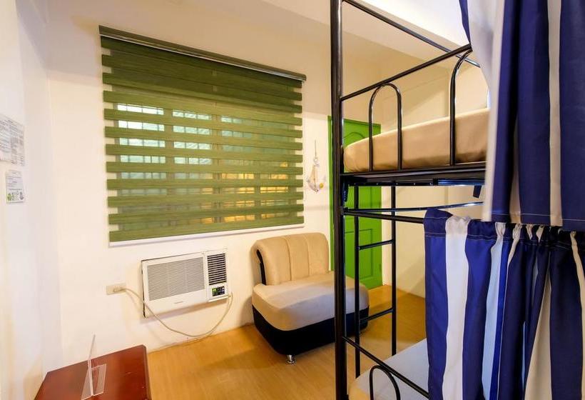 Zen Hostel Vicente Cruz Manila