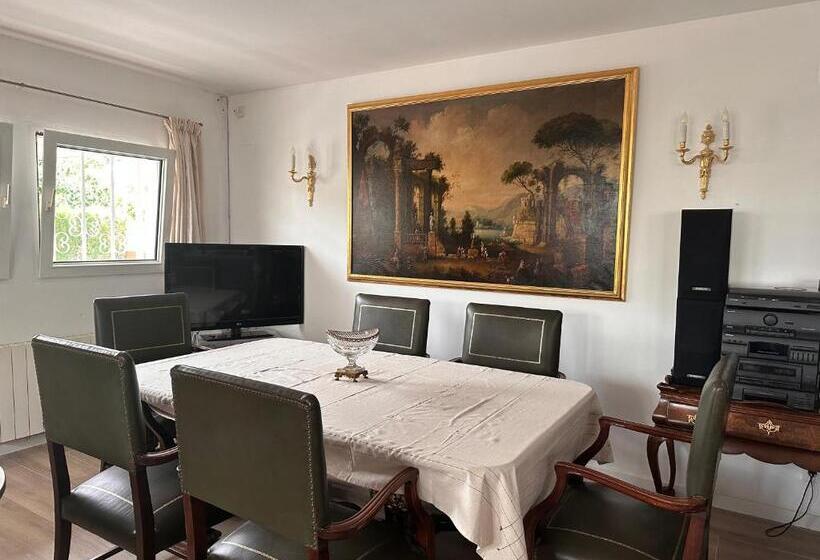 צימר Villa Iri Habitación N 1 Con Baño Propio Y Balcón