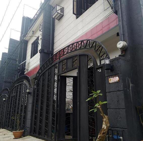 בית מלון כפרי Jil S Apartelle