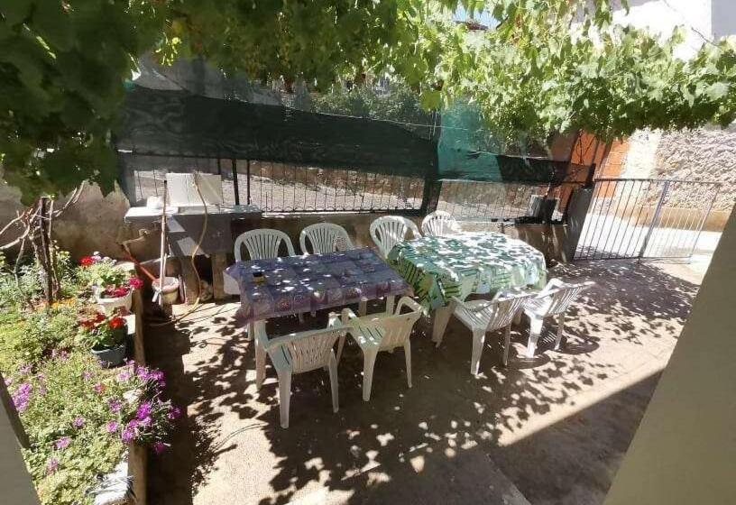 پانسیون Villa Daniel Irena Pestani