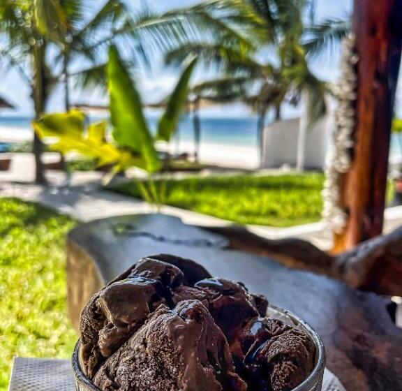 בית מלון כפרי Avo Boutique