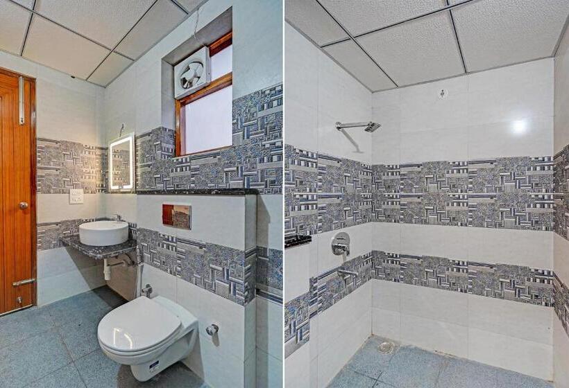 Отель Super Collection O The Royal Grand