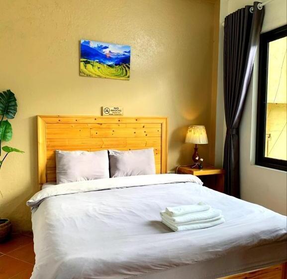 تختخواب و صبحانه Daun Pisang Homestay & Restaurant View Fanxipan