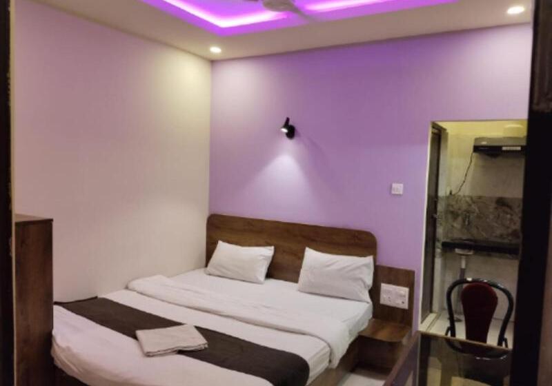 בית מלון כפרי Blue Sagar Puri Official