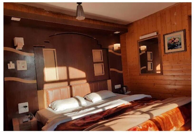 فندق Emperor Sonmarg