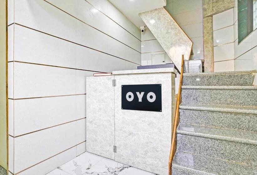 هتل O Tanvi Guest House