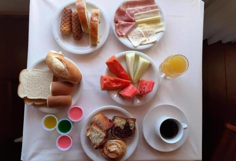 هتل Pousada Dos Atobás