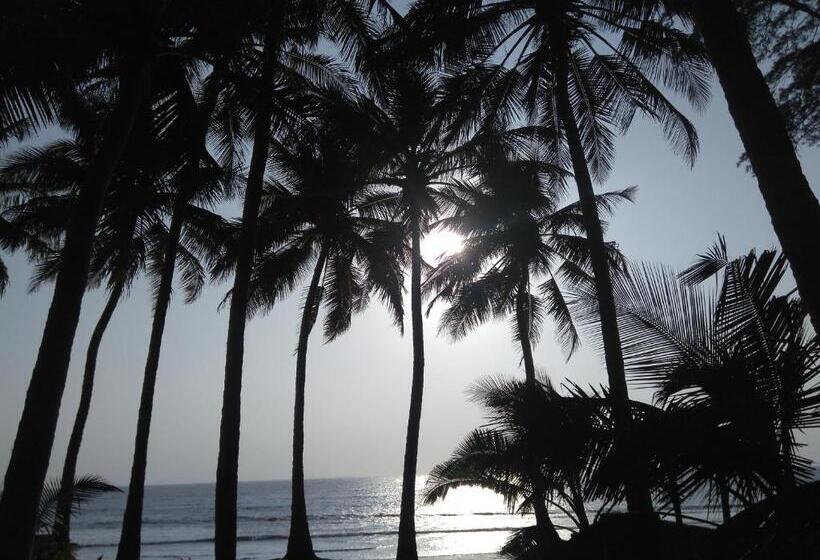 بنسيون Anandi Villa Homestay