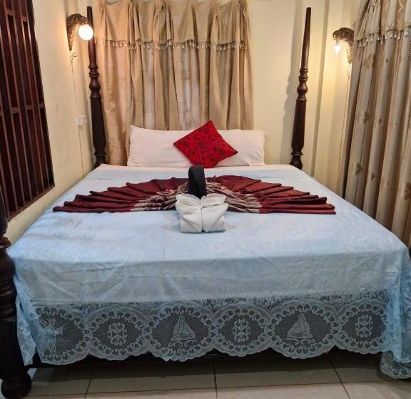 منتجع Wooden House