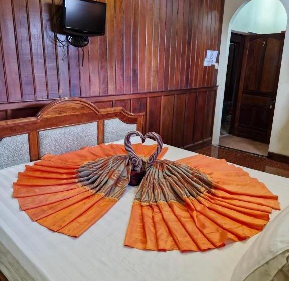 منتجع Wooden House