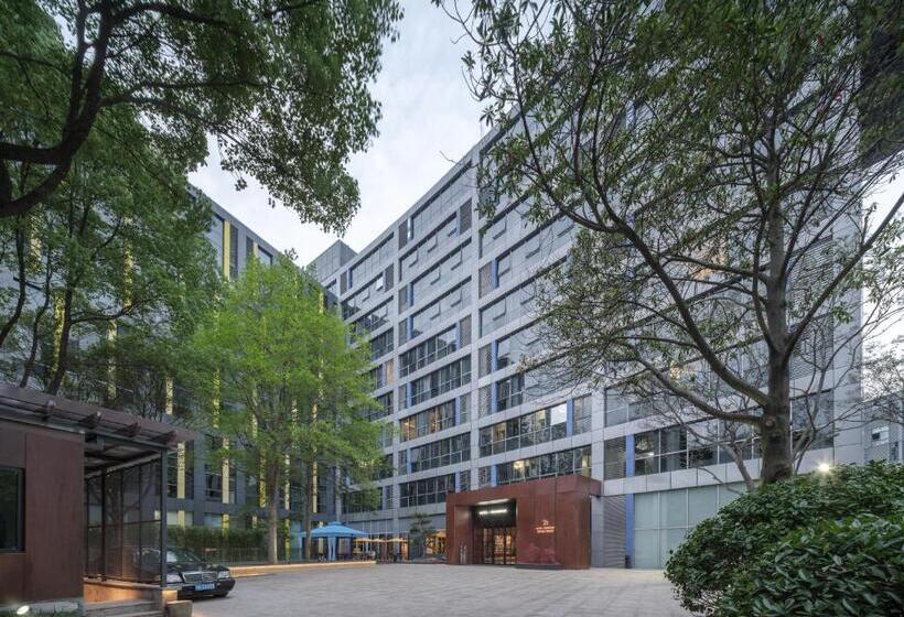 Shanghai T Plus Hotel Residence