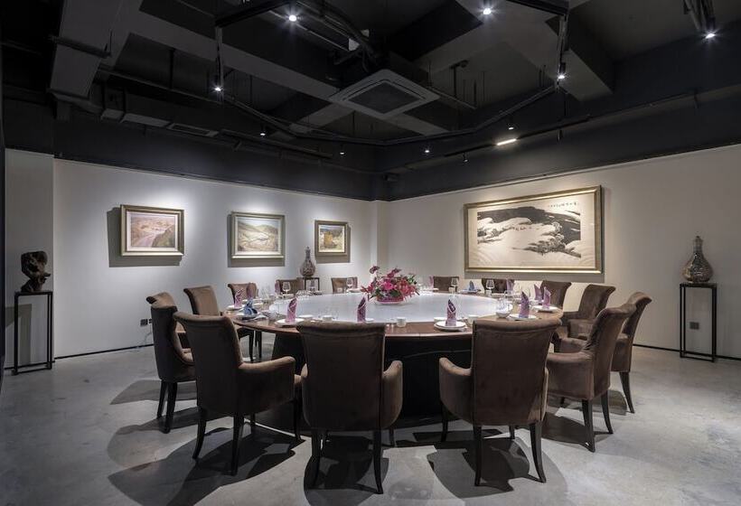 Shanghai T Plus Hotel Residence