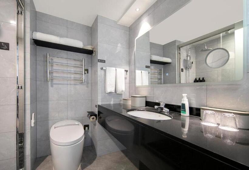 Atour X Hotel Ningbo Railway Station North Square