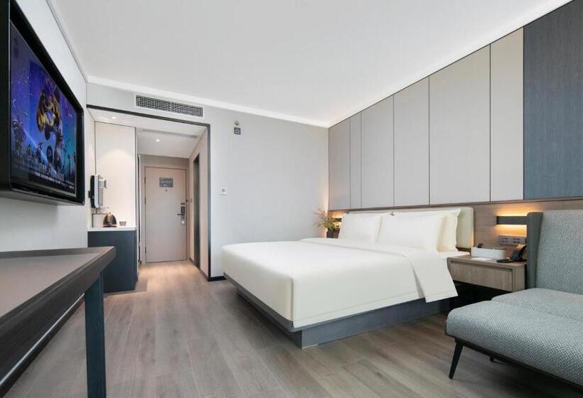 Atour X Hotel Ningbo Railway Station North Square