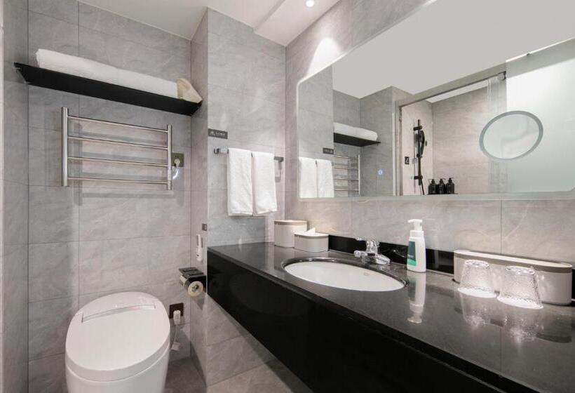 Atour X Hotel Ningbo Railway Station North Square