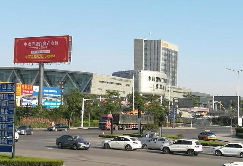 בית מלון כפרי 7 Days Inn Weifang Linqu Yishan Road