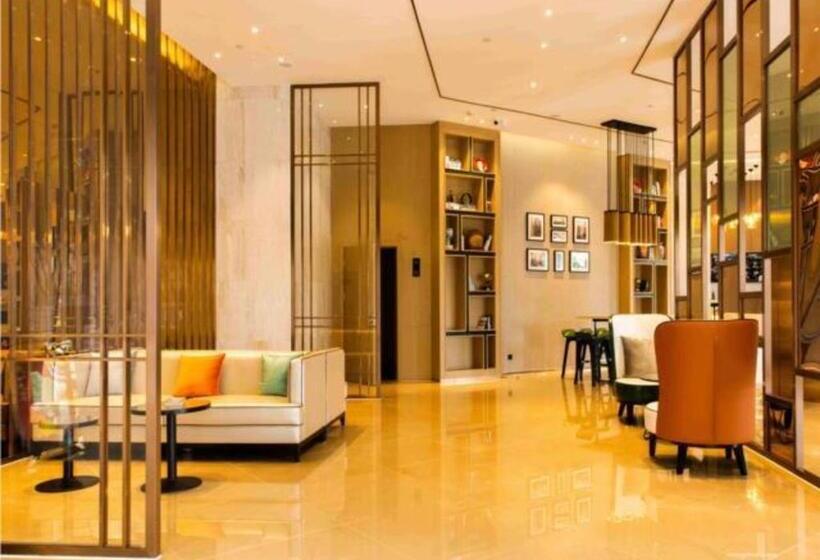 Отель City Comfort Inn Xining Haihu New District Wanda Plaza