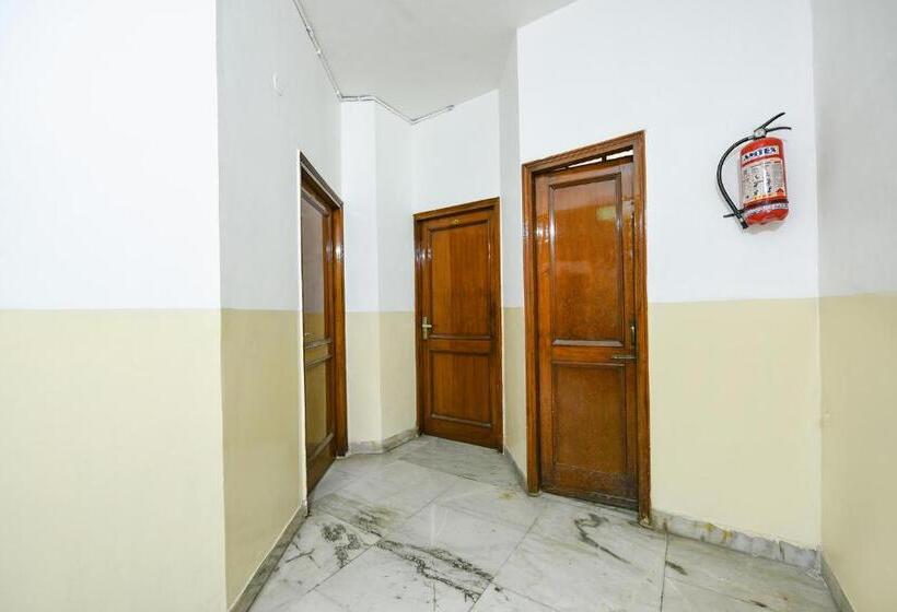 فندق Fabexpress Skylark