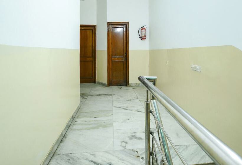 酒店 Fabexpress Skylark