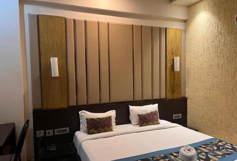 فندق Jodha The Great