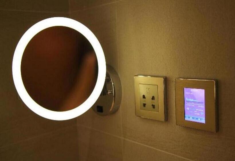 Lavande Hotel Yichang Railway East Station Branch