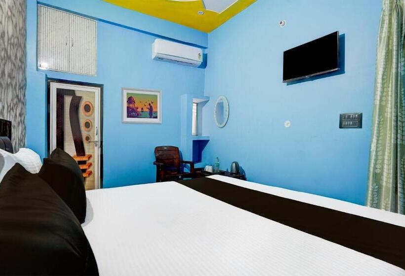 O J.k Hotel And Resturant