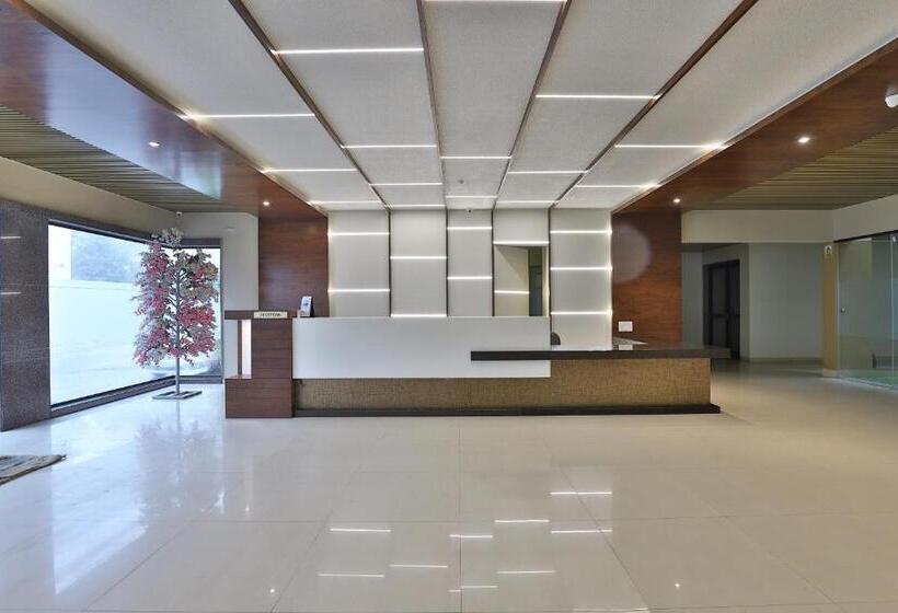 בית מלון כפרי Palette   Atithi Resort