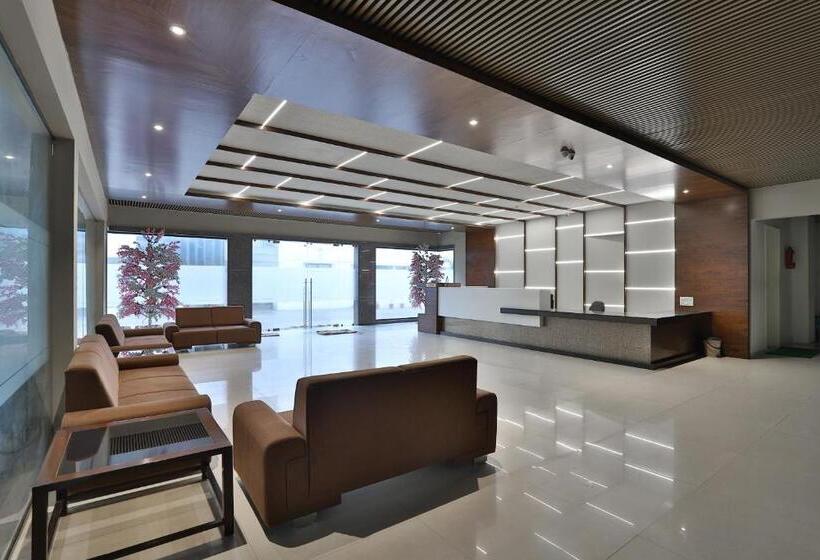 בית מלון כפרי Palette   Atithi Resort