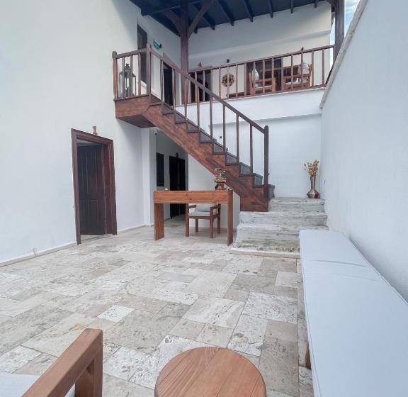 فندق Ni̇yama Mari̇na Butik