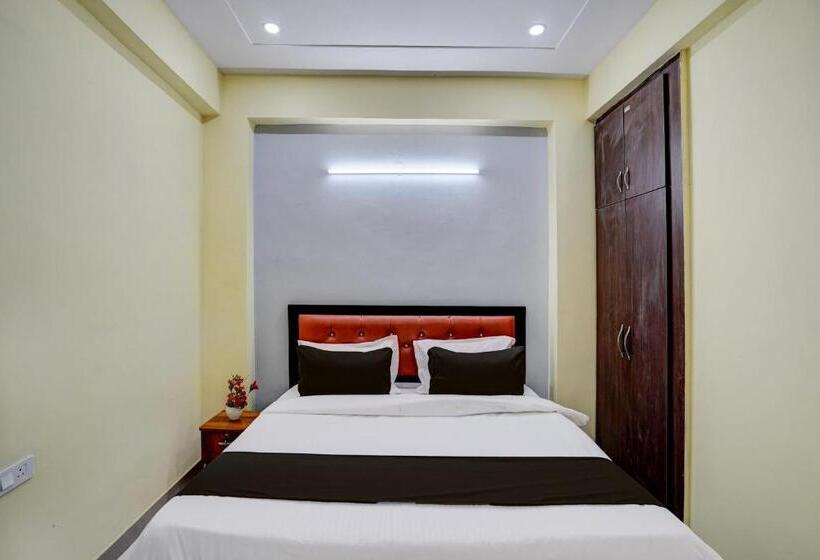 ホテル O Yuvraj Residency