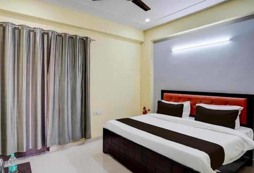ホテル O Yuvraj Residency