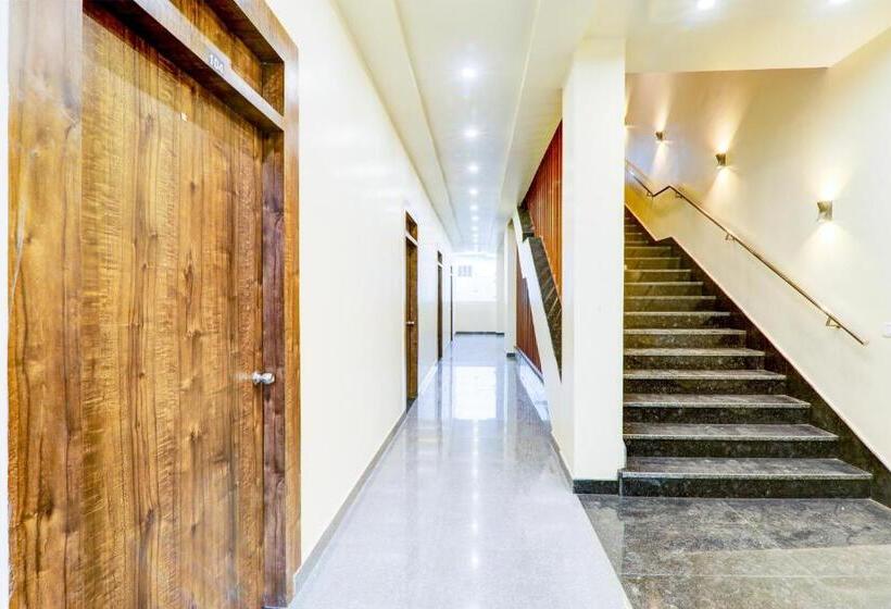 Super Hotel O The Ashiyana Stay