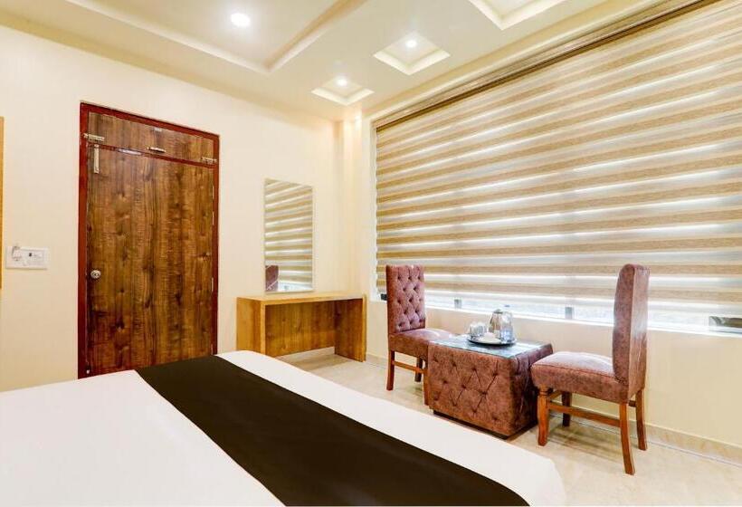 Super Hotel O The Ashiyana Stay