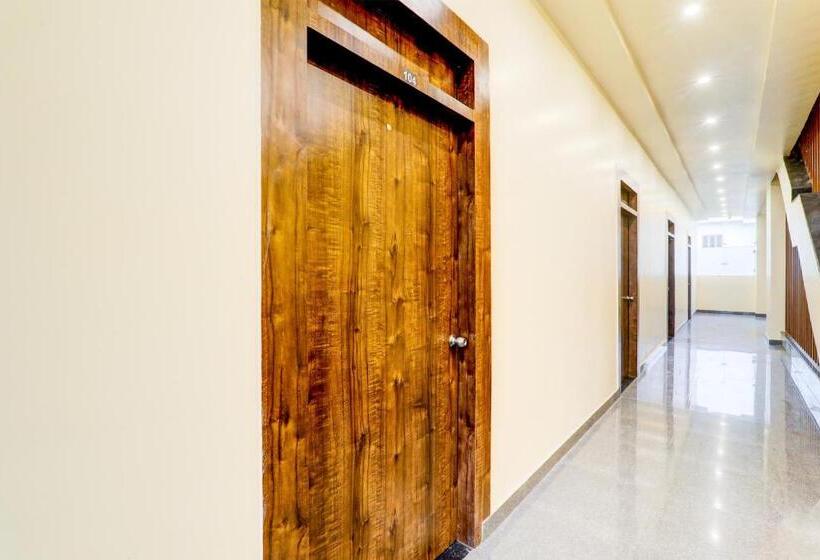 Super Hotel O The Ashiyana Stay