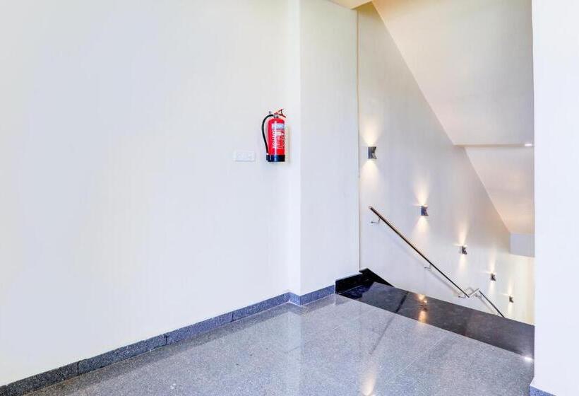 Super Hotel O The Ashiyana Stay