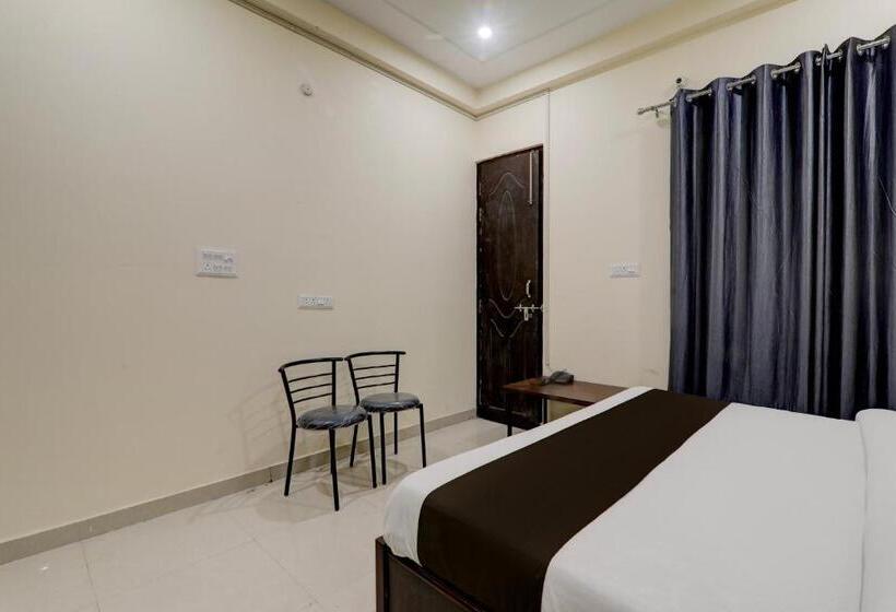 Oyo Flagship Hotel Jp International