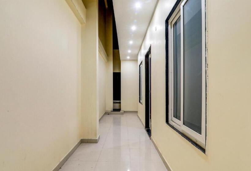 Oyo Flagship Hotel Jp International