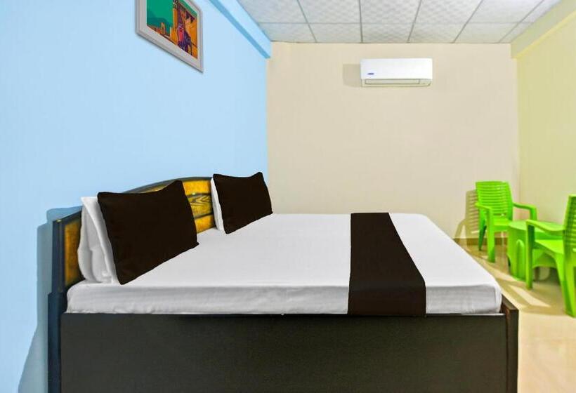 Oyo Hotel Dazzle Inn Prime