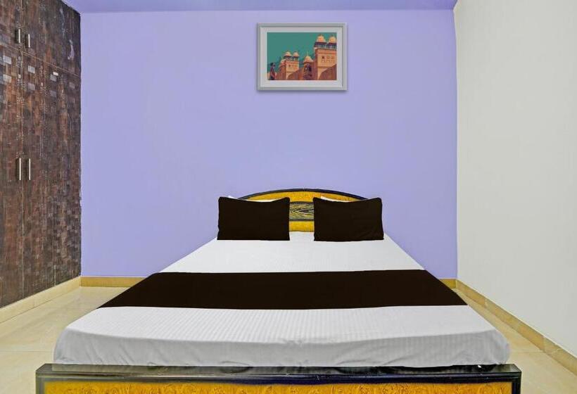 Oyo Hotel Dazzle Inn Prime