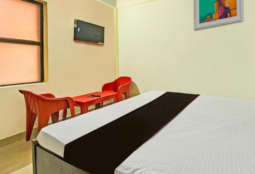 Oyo Hotel Dazzle Inn Prime