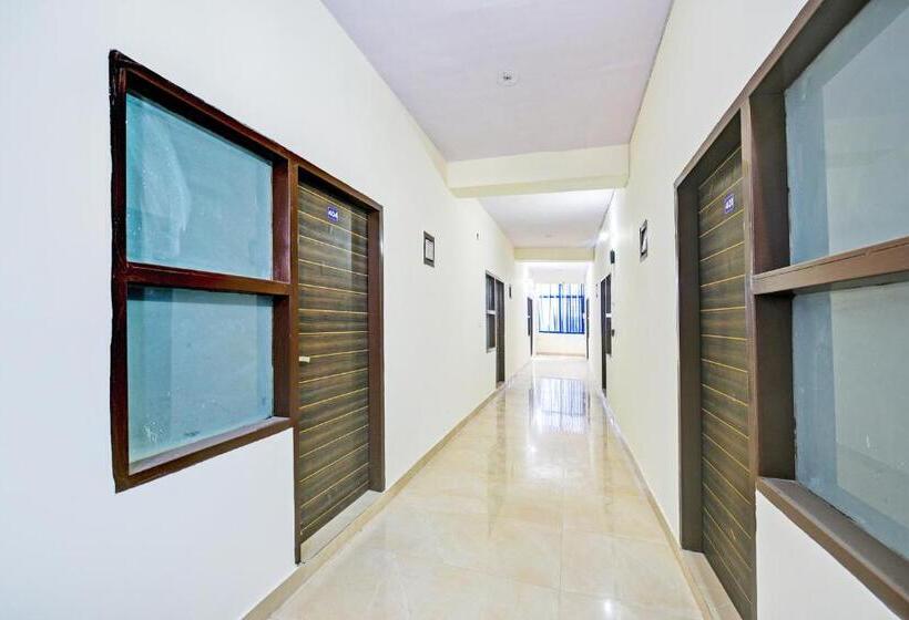 Oyo Hotel Dazzle Inn Prime