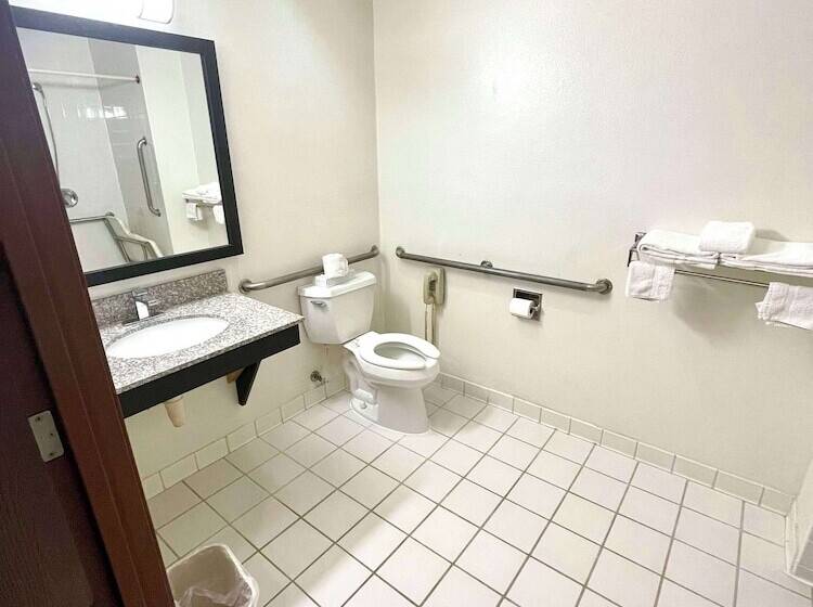 فندق Surestay By Best Western Prince Frederick