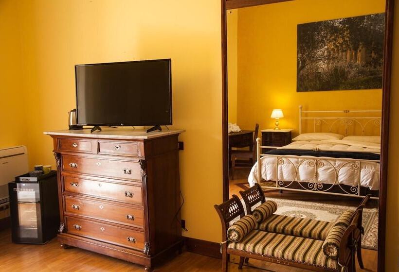 민박 Palazzo Melluso Luxury Suite