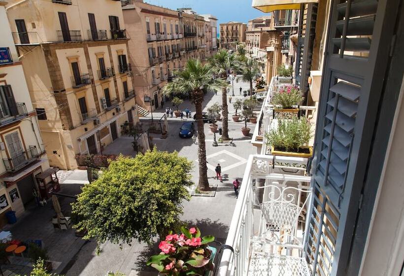 민박 Palazzo Melluso Luxury Suite