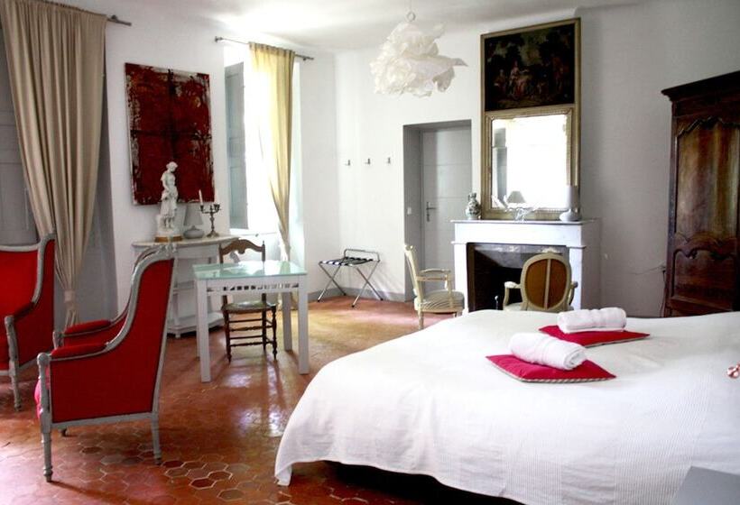 تختخواب و صبحانه Domaine Regis Freres