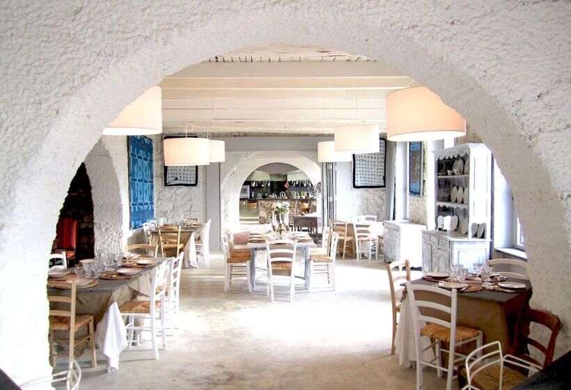 تختخواب و صبحانه Domaine Regis Freres