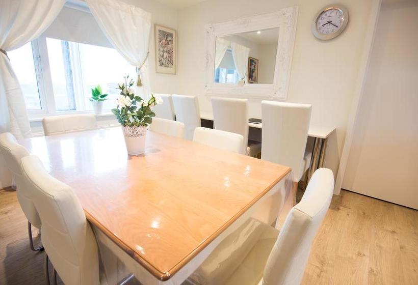 تختخواب و صبحانه Guesthouse Grund