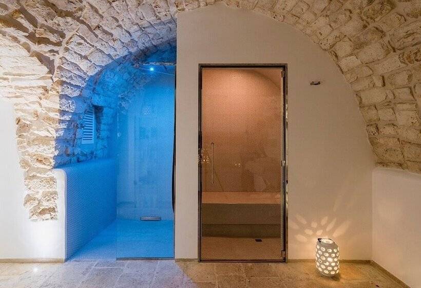 تختخواب و صبحانه Iulius Suite & Spa