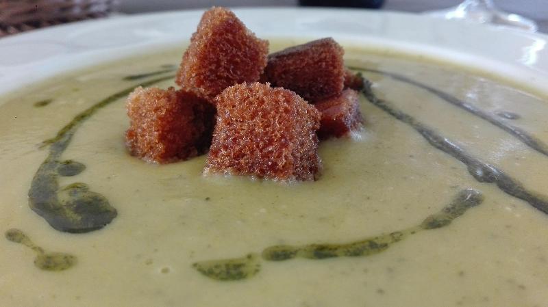 Отель Alonso De Monroy